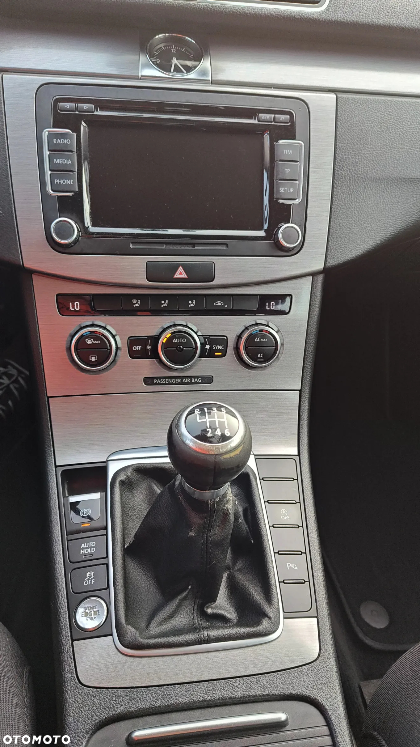 Volkswagen Passat 2.0 TDI DPF Comfortline - 11