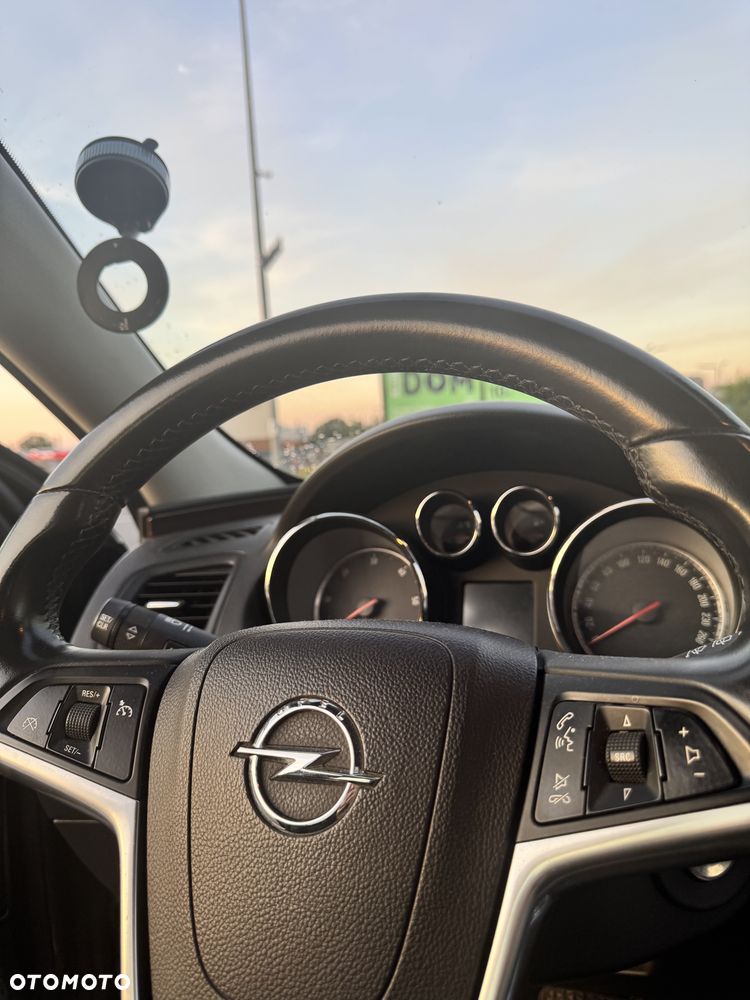 Opel Insignia 2.0 CDTI Cosmo - 24