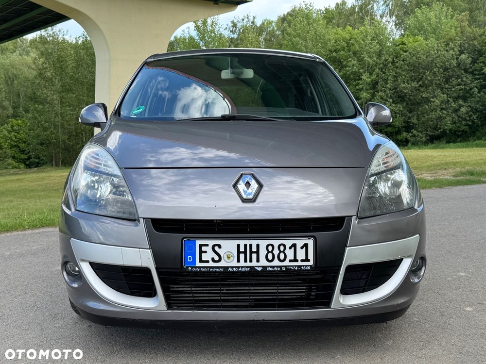 Renault Scenic - 31