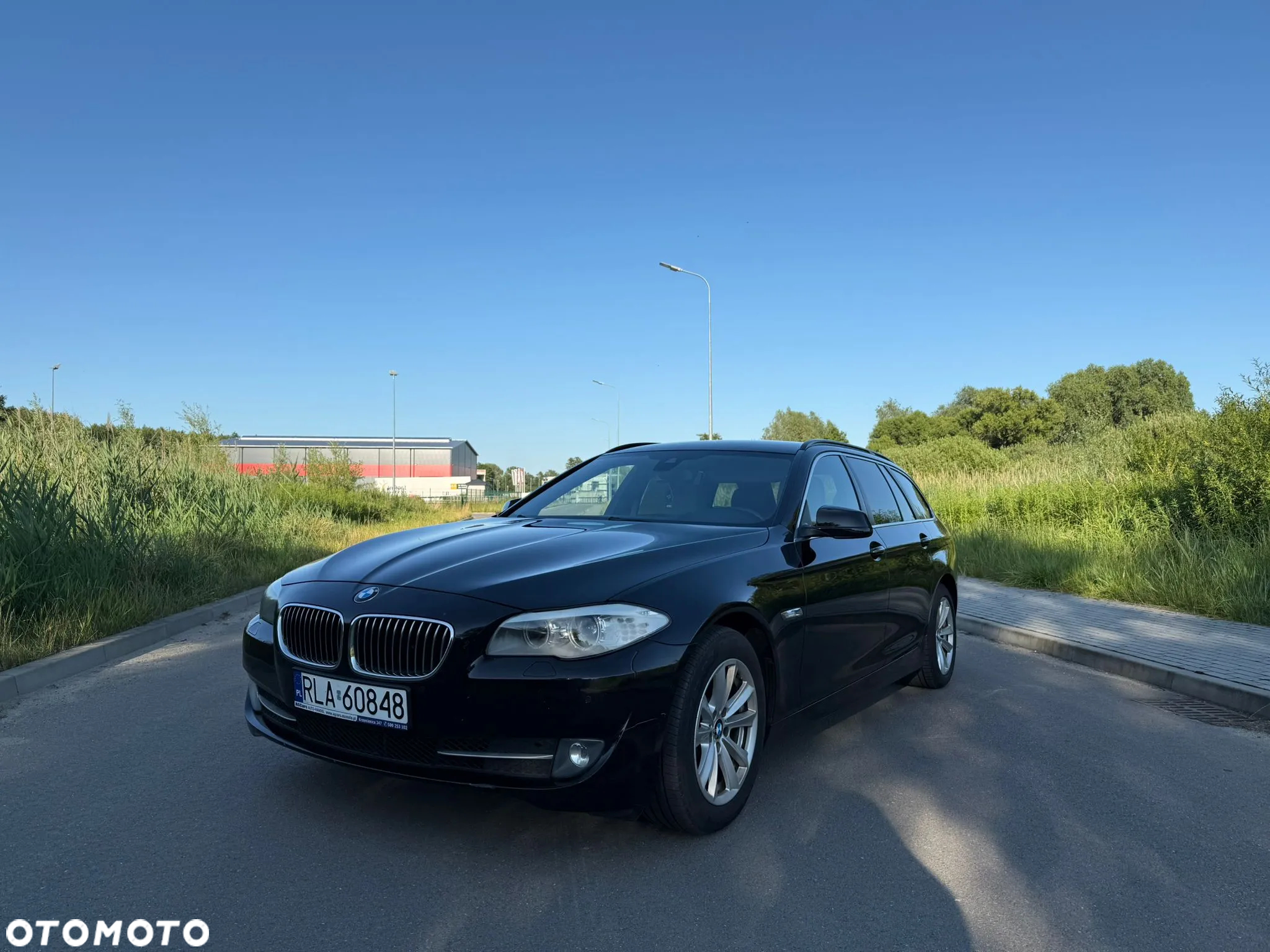 BMW Seria 5 520d Touring Luxury Line - 2