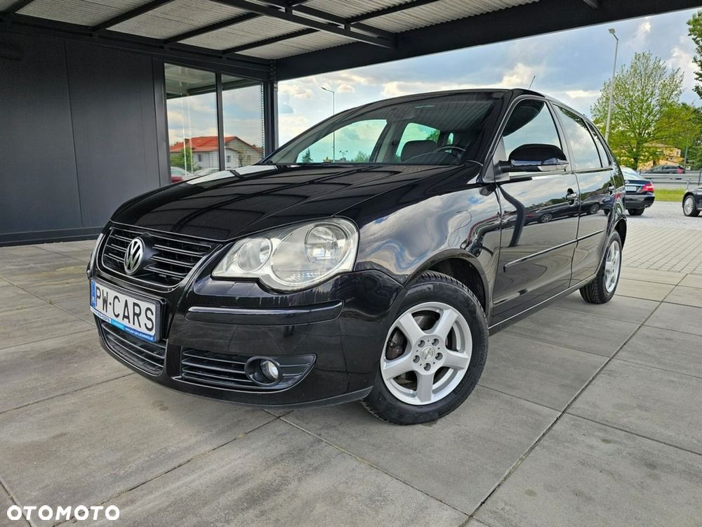 Volkswagen Polo - 1