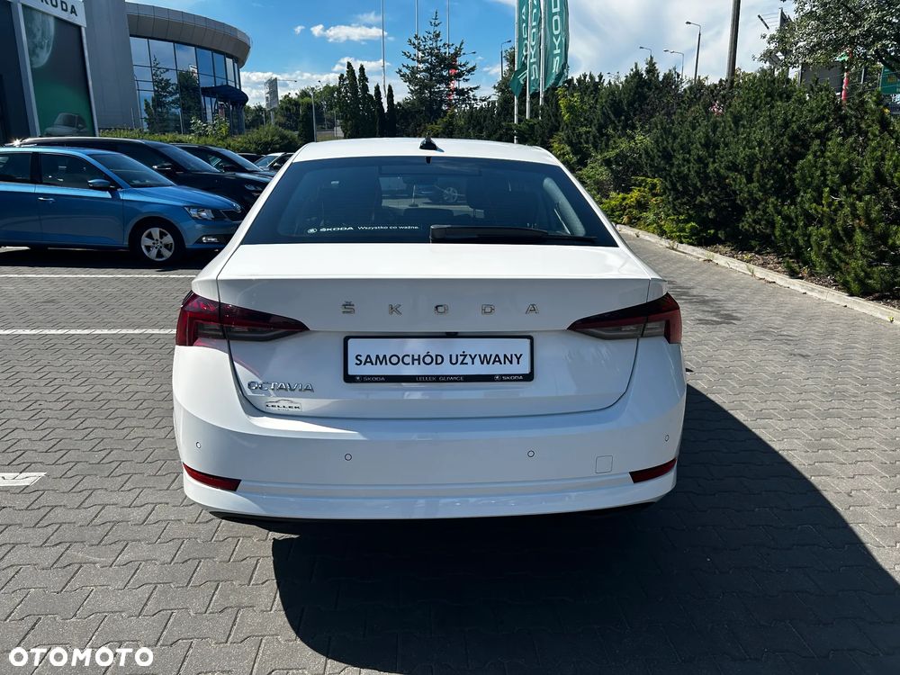 Skoda Octavia 2.0 TDI SCR Ambition DSG - 7