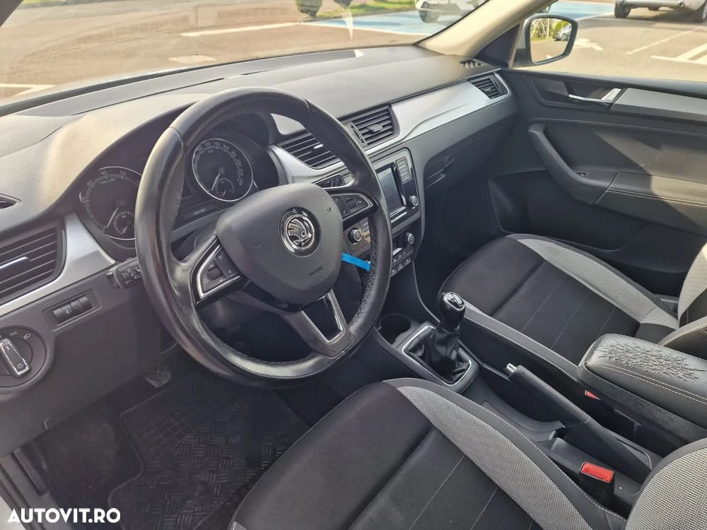 Skoda RAPID 1.0 TSI Style - 13