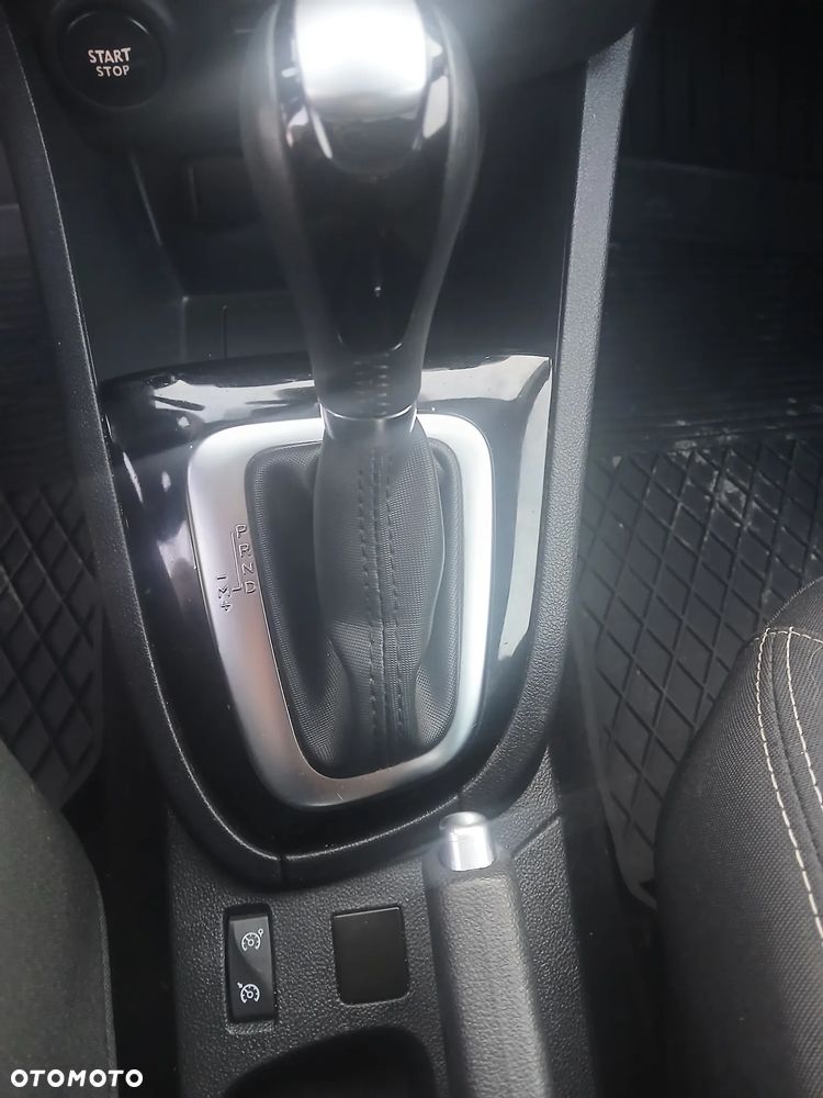 Renault Clio 1.2 Energy TCe Limited EDC EU6 - 27