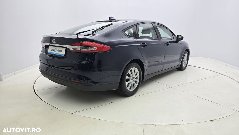 Ford Mondeo - 7