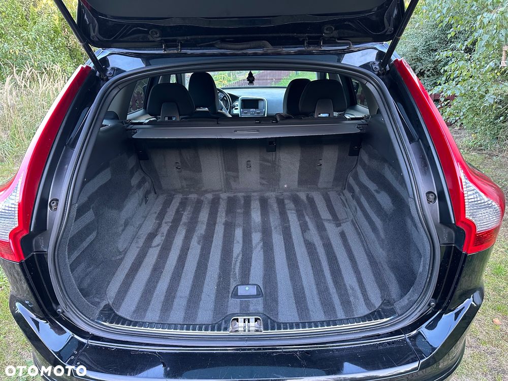 Volvo XC 60 D4 Drive-E Momentum - 14
