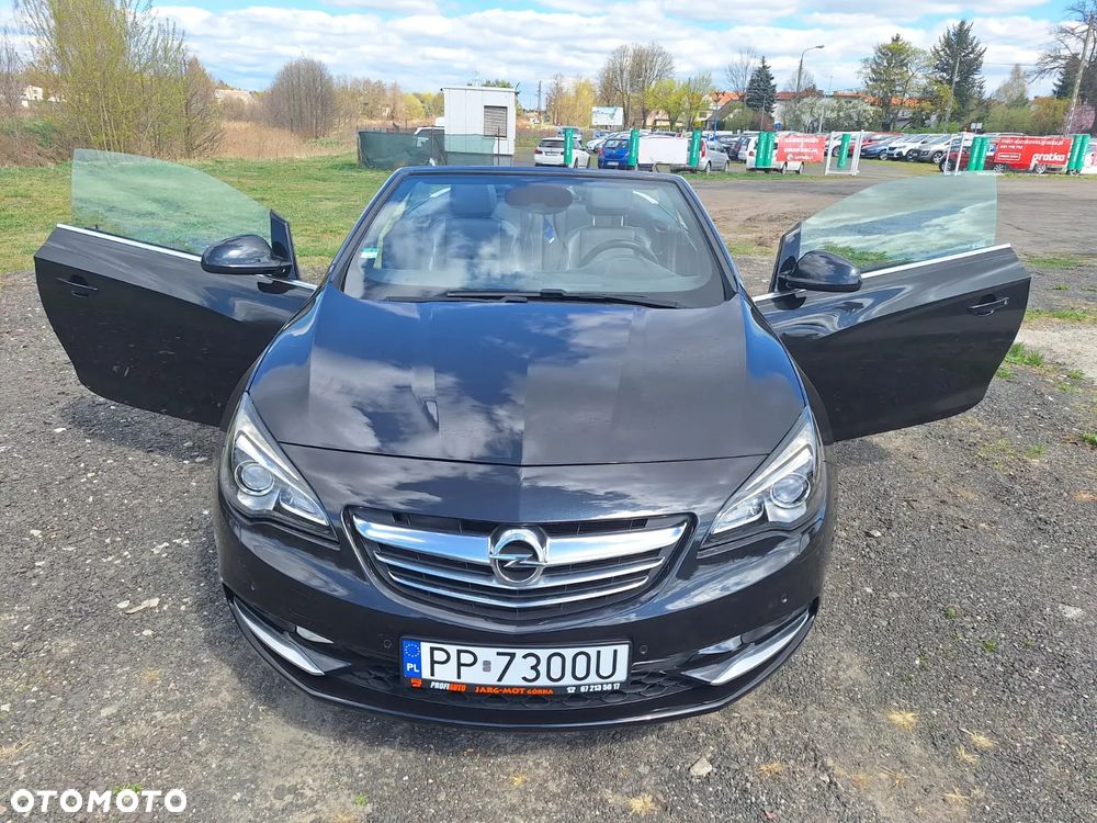Opel Cascada 1.6 T Cosmo S&S - 1