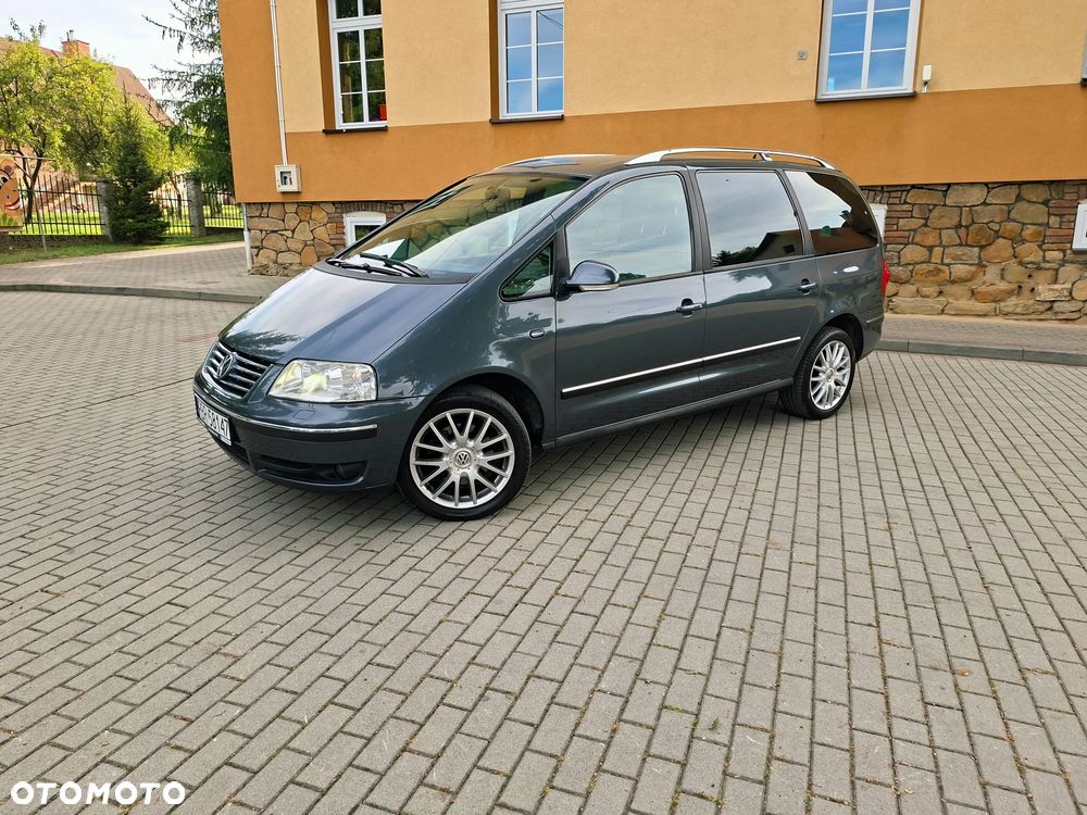 Volkswagen Sharan 2.0 TDI Highline - 2