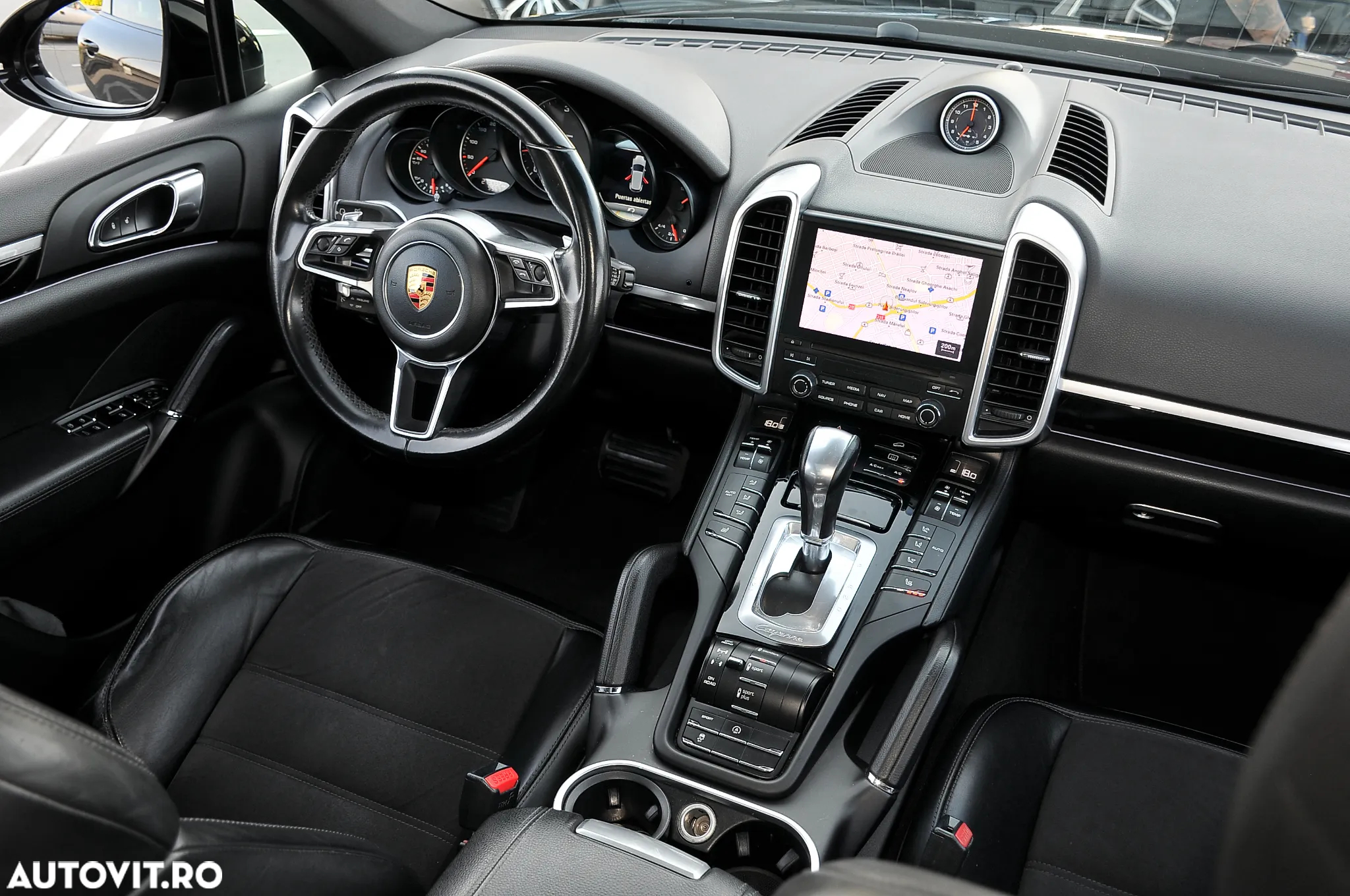 Porsche Cayenne Diesel Platinum Edition - 3