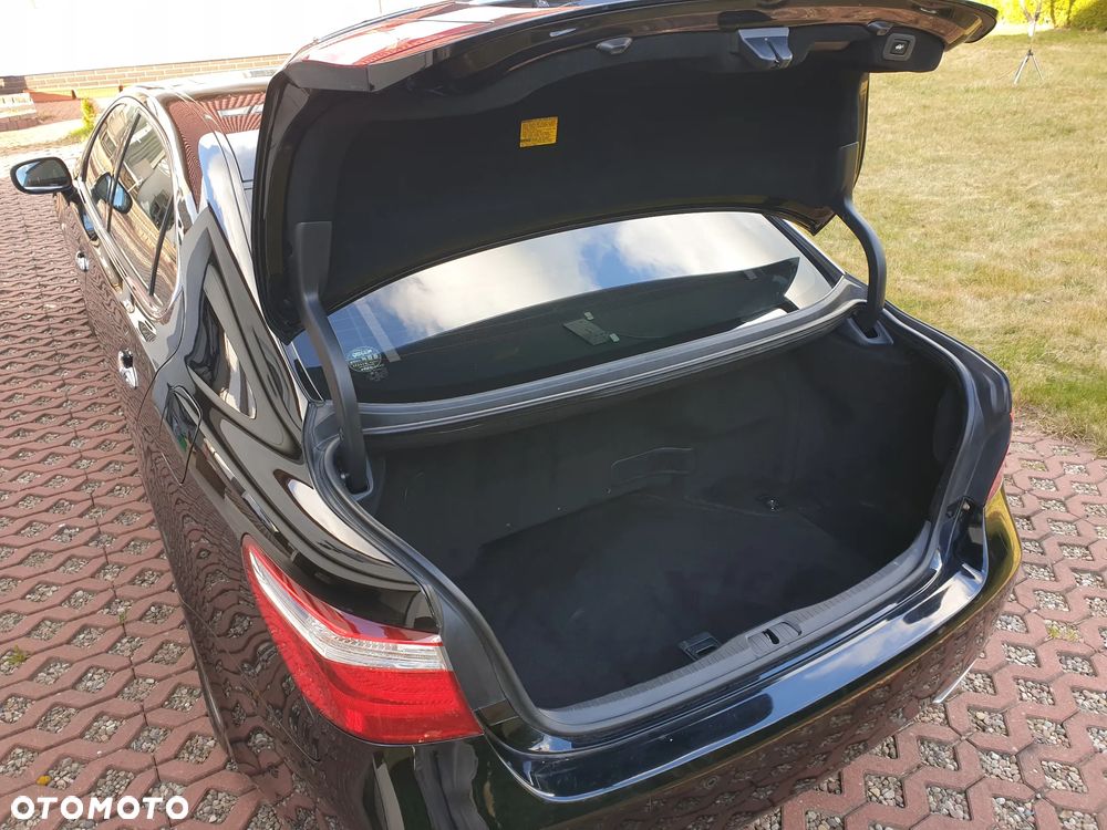 Lexus LS - 8