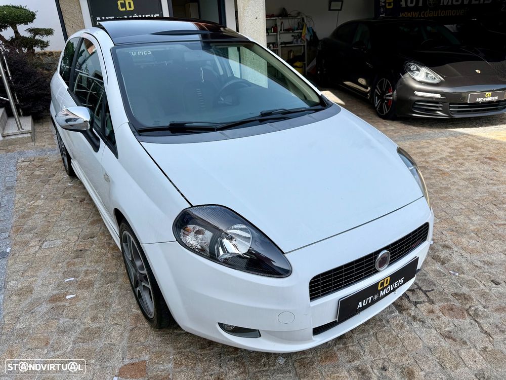 Fiat Punto 1.3 Multijet Trofeo - 26