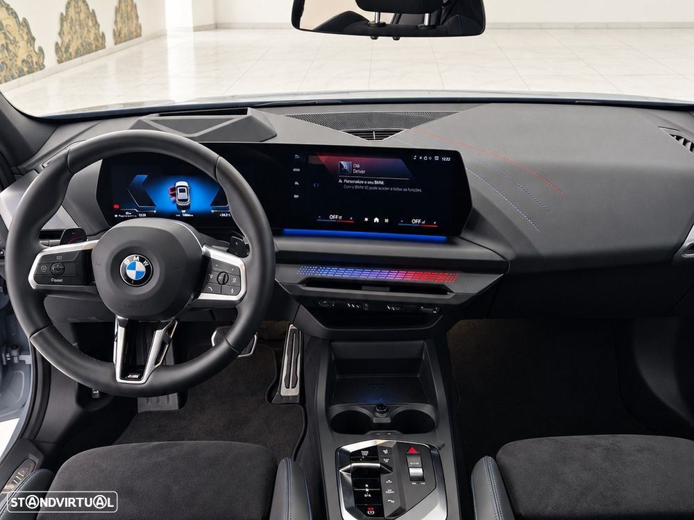BMW 120 d Pack Desportivo M - 17