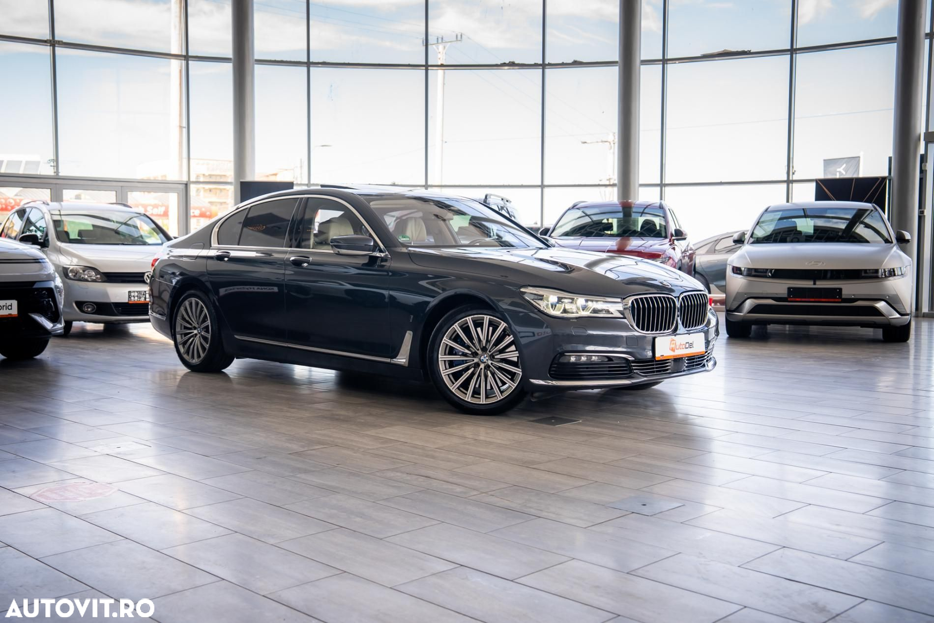BMW Seria 7 - 24