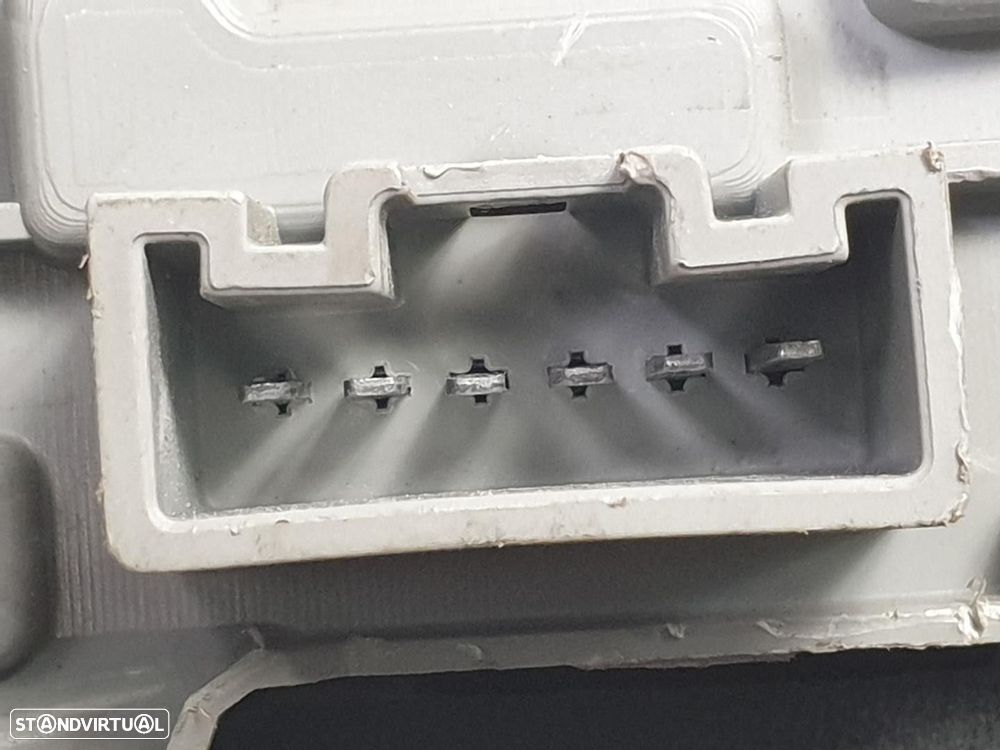 FAROLIM TRASEIRO ESQUERDO TOYOTA COROLLA 2005 -8156002300 - 1