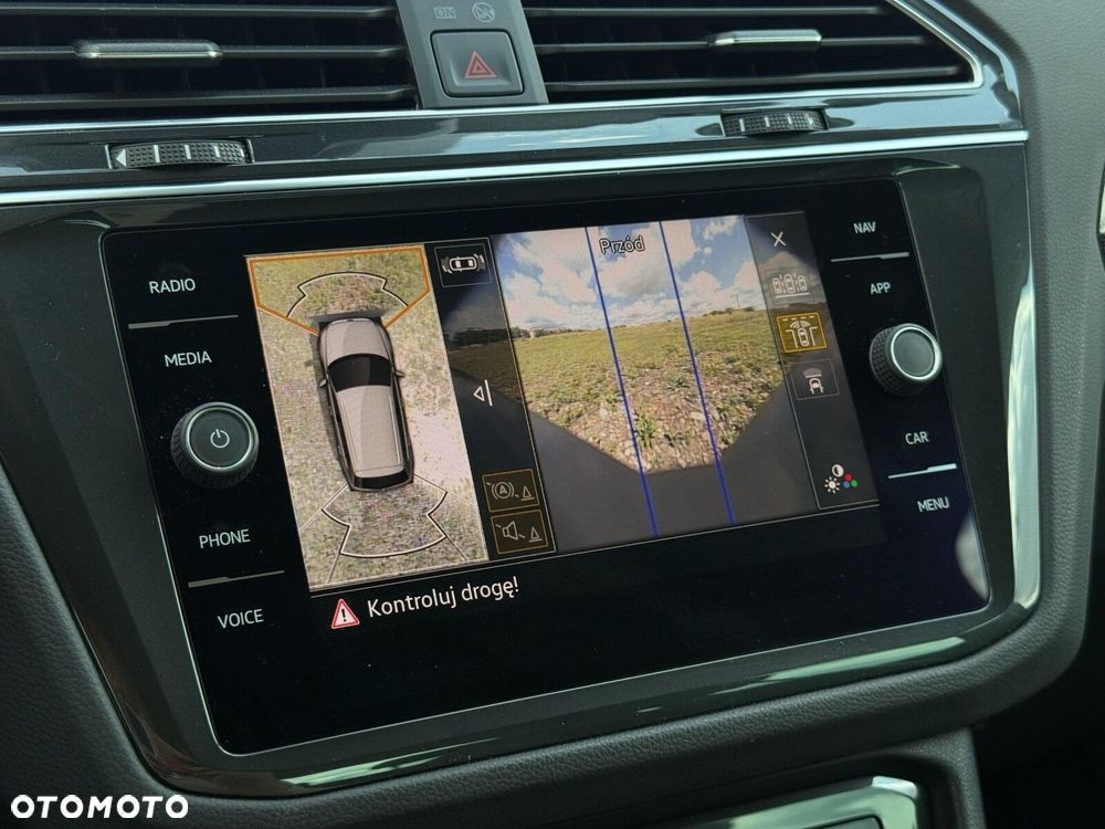 Volkswagen Tiguan 2.0 TSI 4Mot Elegance DSG - 22