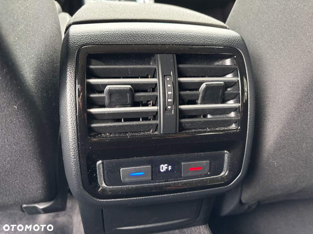 Volkswagen Passat 1.8 TSI BMT Comfortline DSG - 15