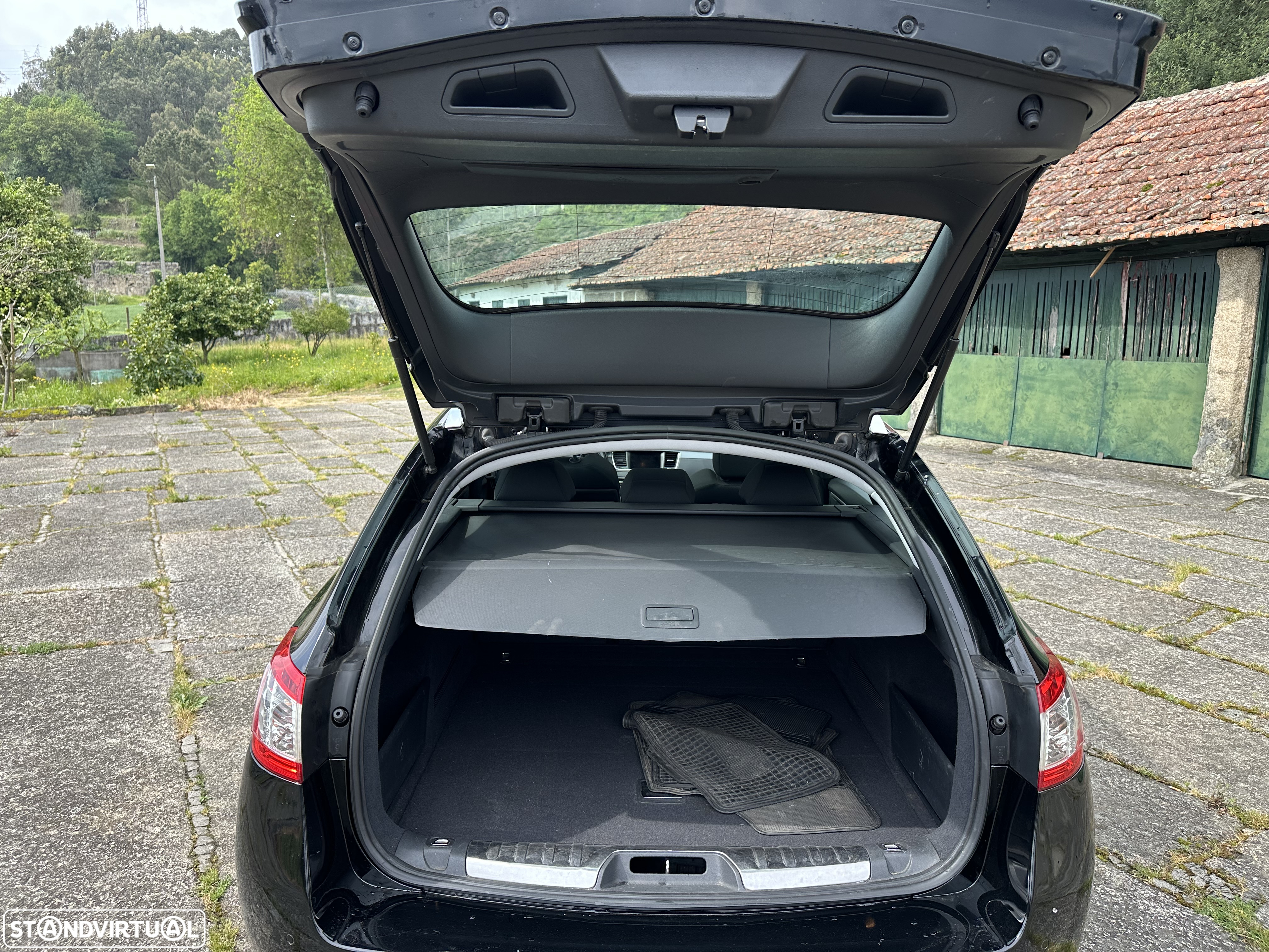 Peugeot 508 SW 1.6 e-HDi Active 2-Tronic 105g - 23