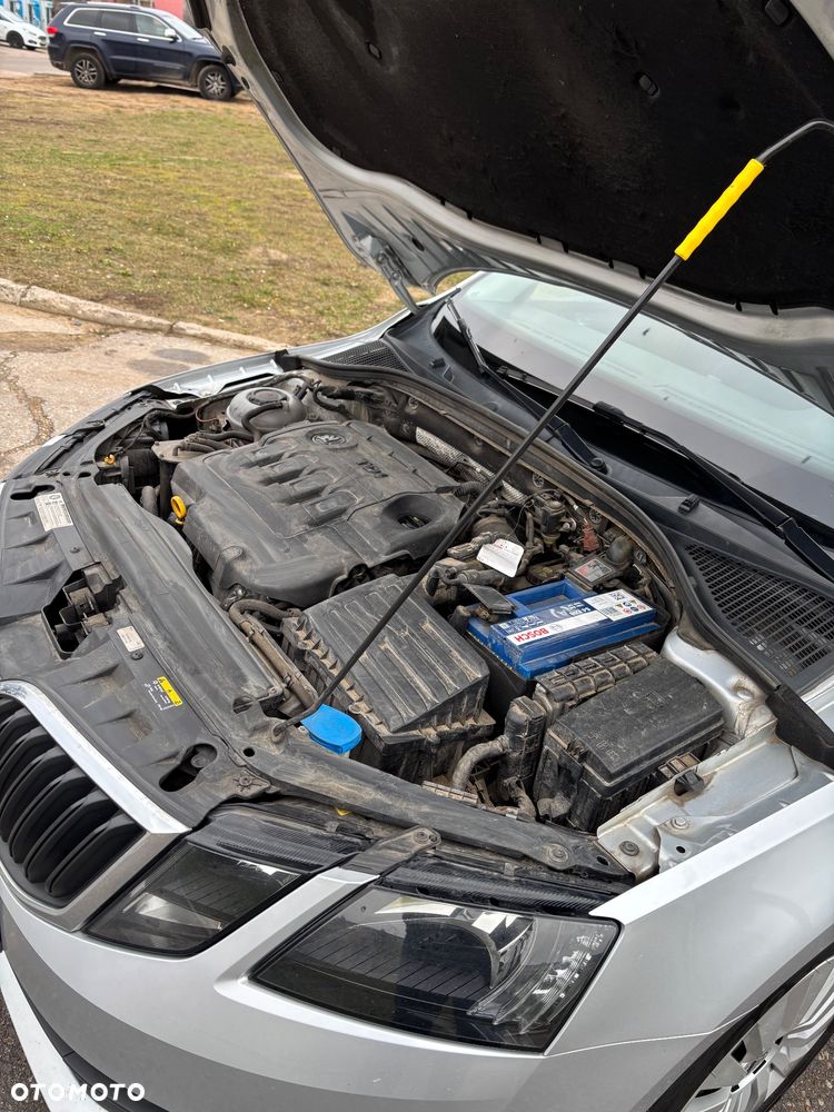 Skoda Octavia 1.6 TDI Active - 12