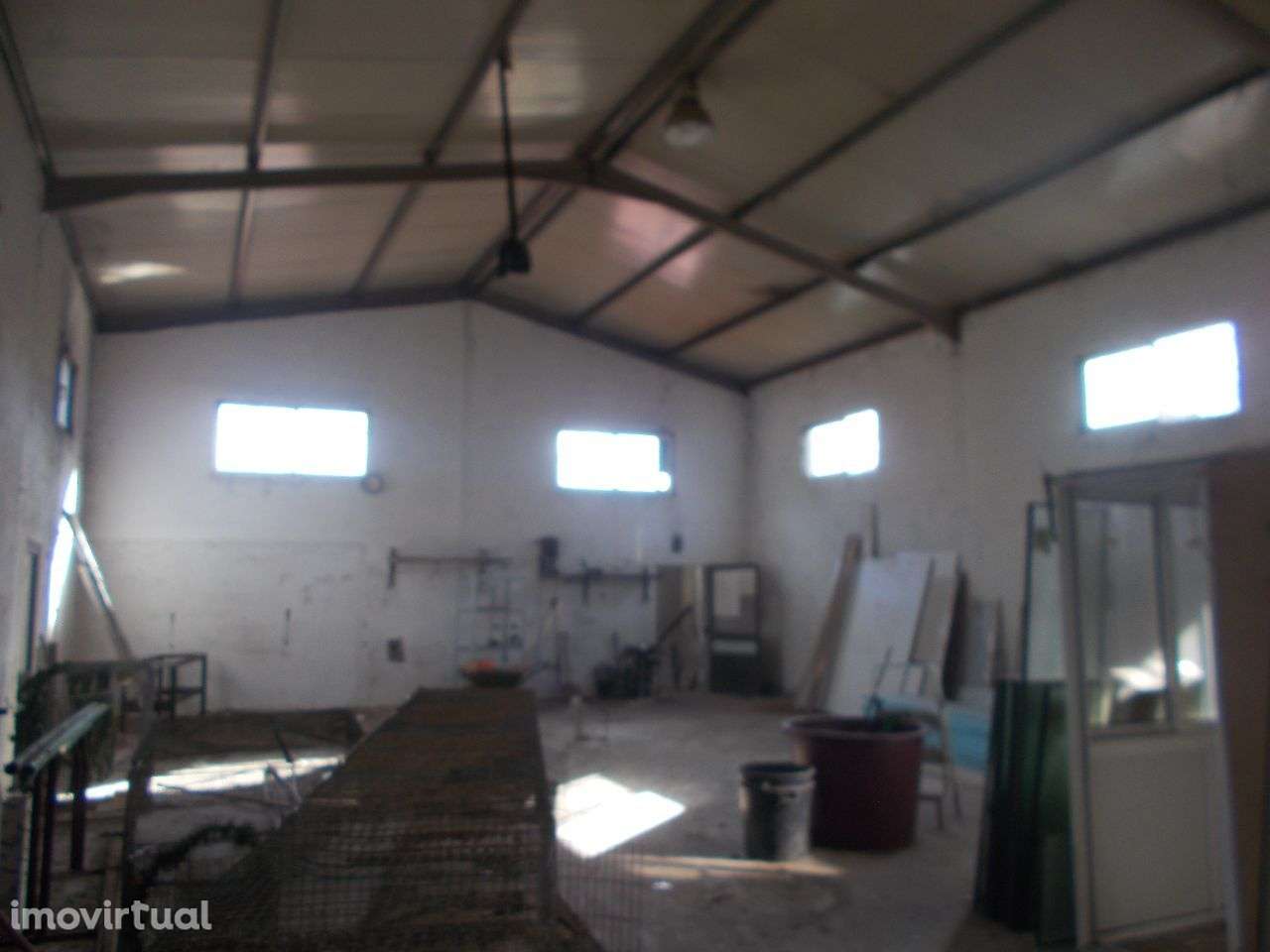 Armazém 150 m2 e Terreno 10670 m2 - Grande imagem: 4/18