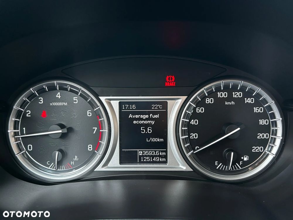 Suzuki Vitara 1.6 Elegance 2WD - 16