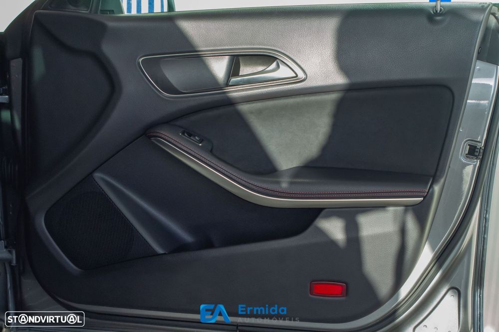 Mercedes-Benz CLA 220 d AMG Line Aut. - 30