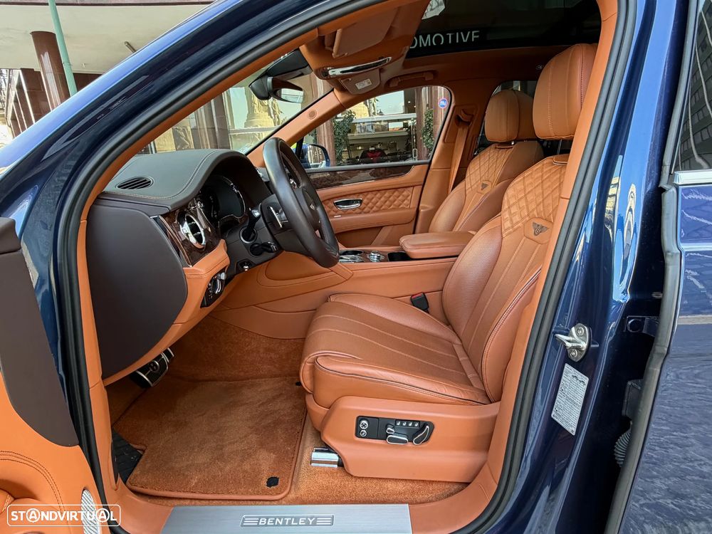 Bentley Bentayga V8 - 13