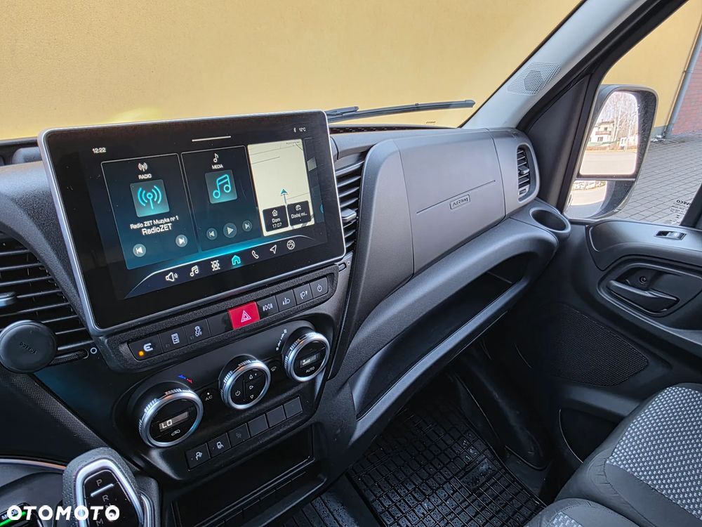 Iveco IVECO DAILY 35S18HA8 V – L3H2 - 24