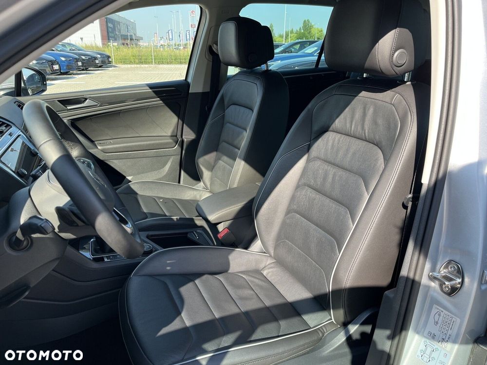 Volkswagen Tiguan 2.0 TSI 4Mot Elegance DSG - 12