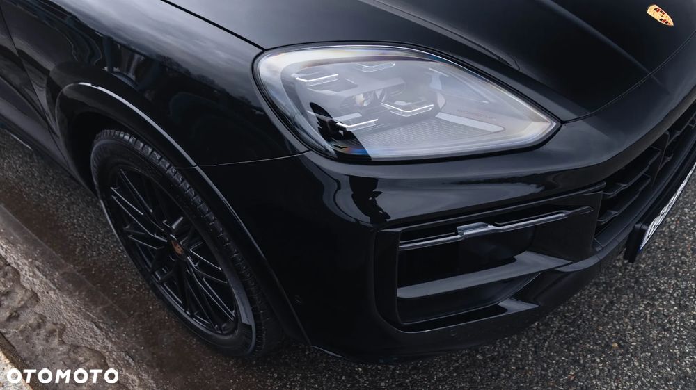 Porsche Cayenne - 18