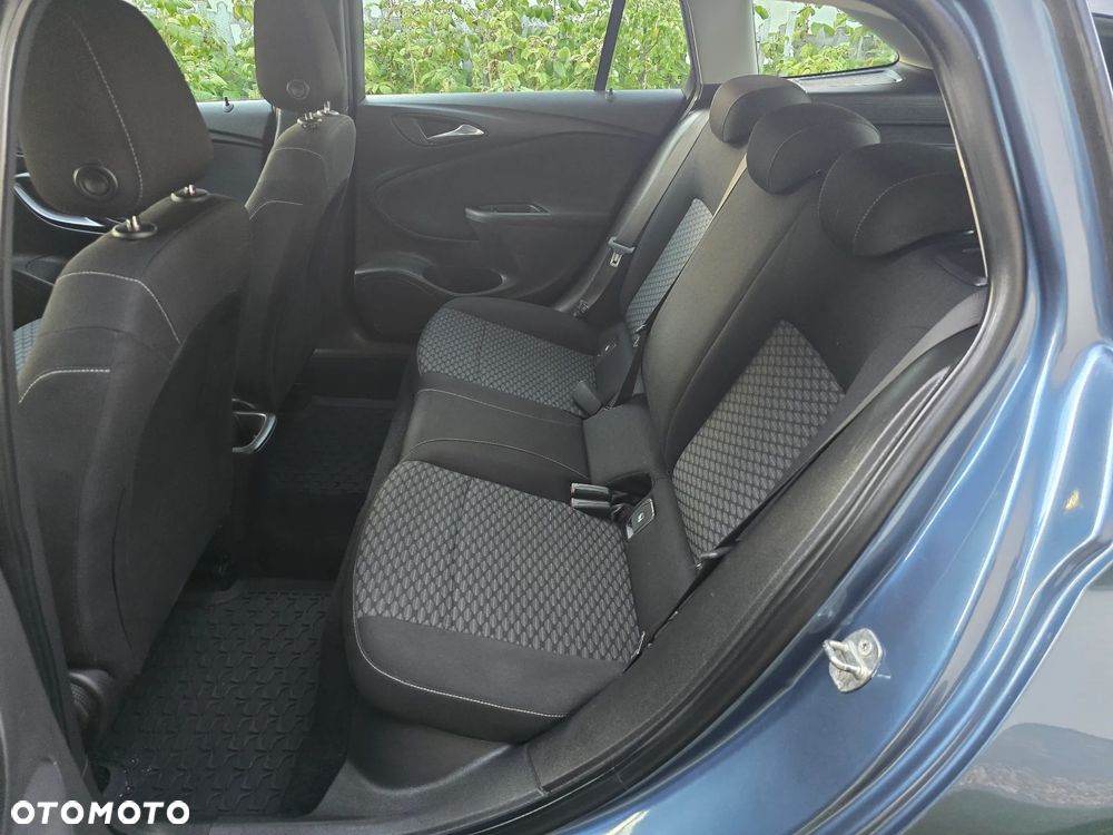 Opel Astra IV 1.6 CDTI Sport - 13