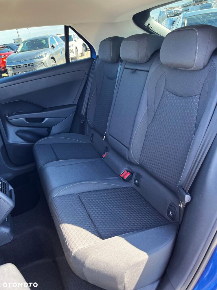 Volkswagen T-Roc 1.5 eTSI Life DSG - 10