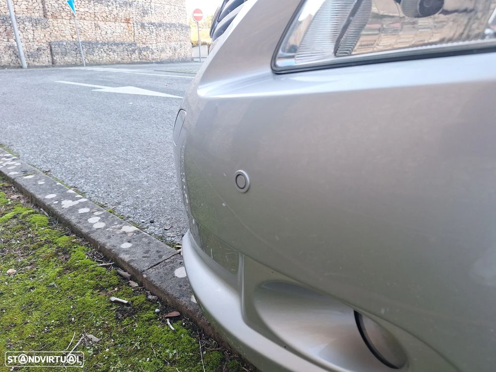 Toyota Avensis SD 2.0 D-4D Exclusive +Pele+GPS - 30