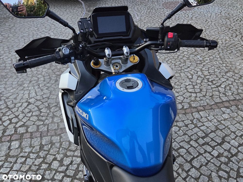 Suzuki GSX - 39