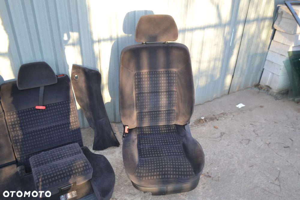 VW PASSAT B5 FL KOMBI FOTEL FOTELE PRZÓD PRZEDNIE KANAPA TYŁ WELUROWE FOTELIKI KPL POMORSKIE - 5