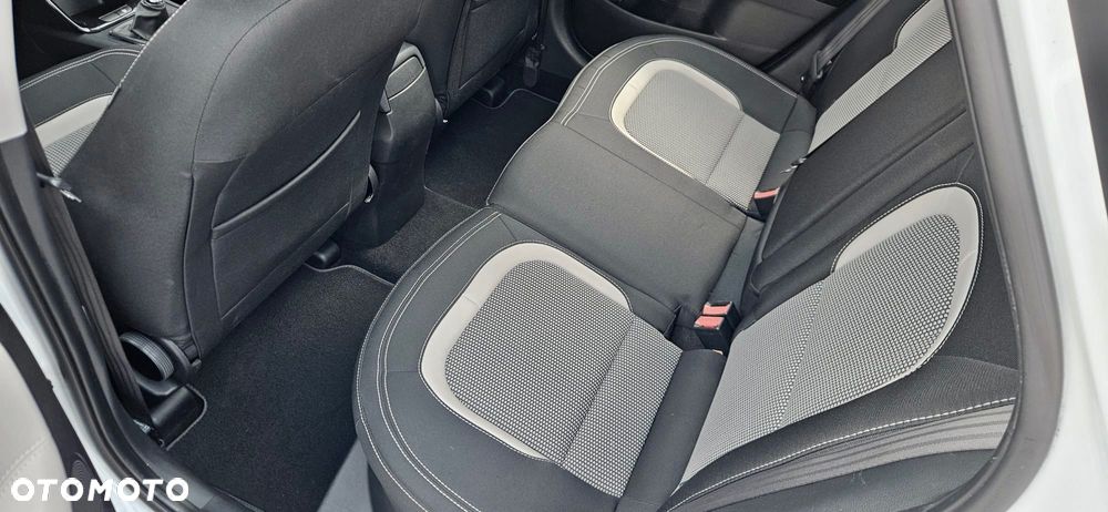 Kia Ceed 1.6 GDI Platinum Edition - 14