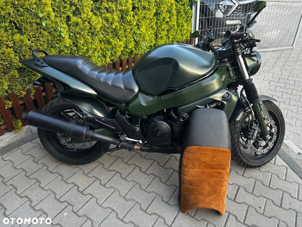 Honda X11 - 2