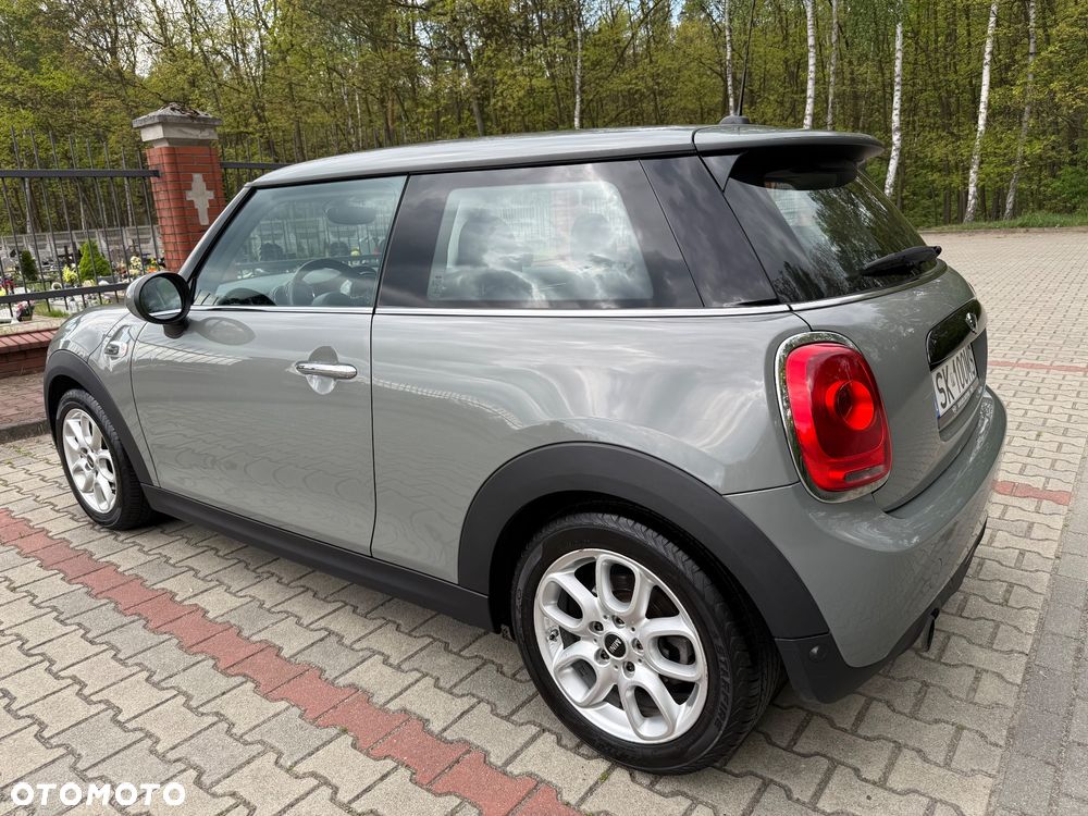 MINI Cooper Classic Trim - 16