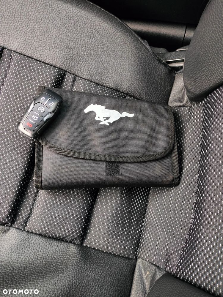 Ford Mustang 3.7 V6 - 20