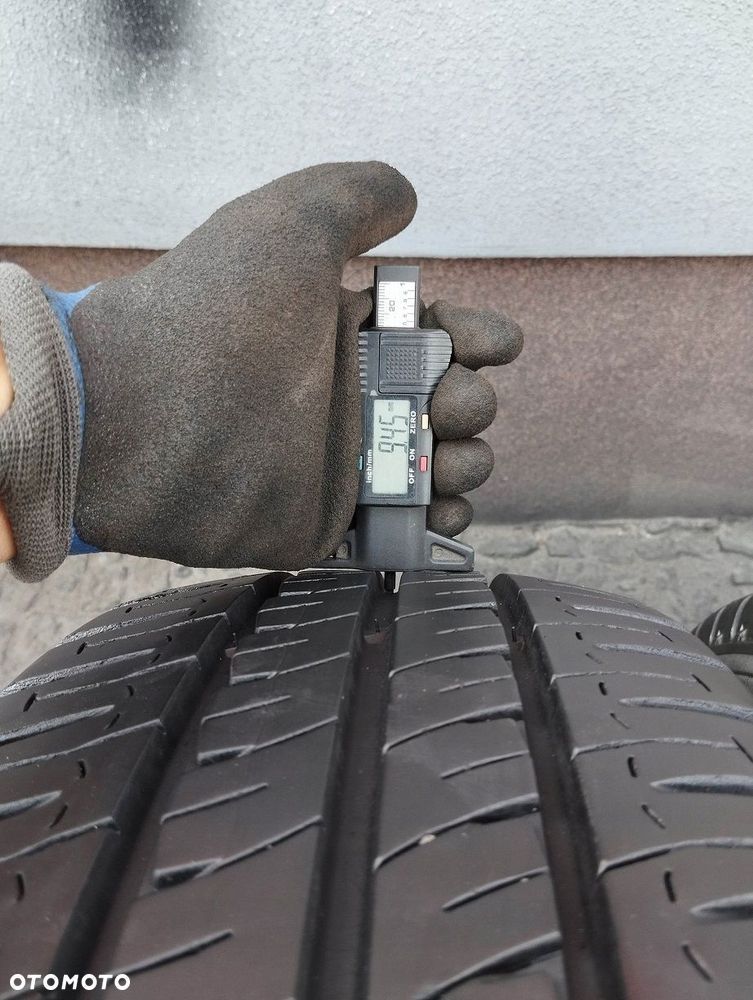 Michelin Agilis 215 60 17C 109/107 T 2szt - 4