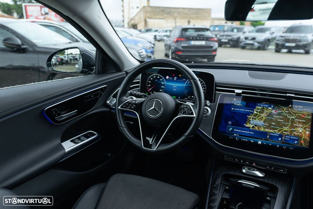 Mercedes-Benz E 300 - 17