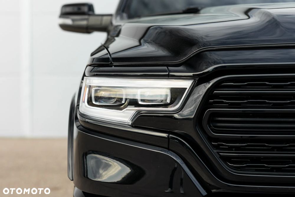 RAM 1500 5.7 eTorque Crew Cab Shortbed Limited Black - 11