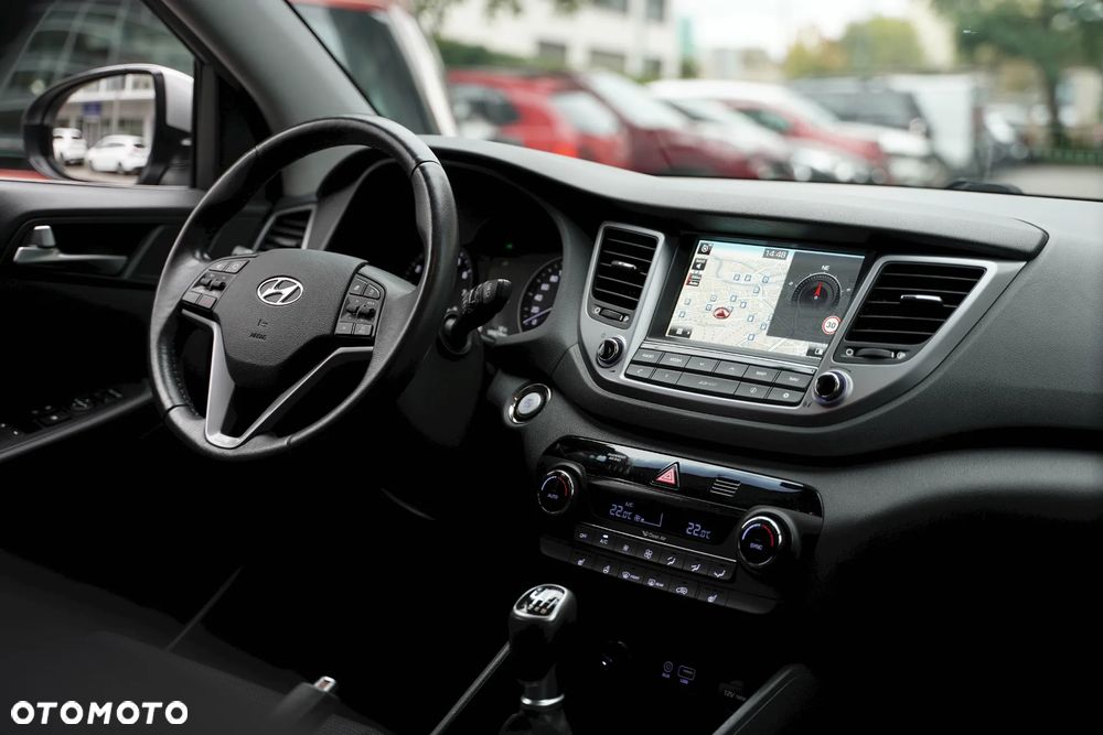Hyundai Tucson 1.6 GDI BlueDrive TourdePologne 2WD - 30