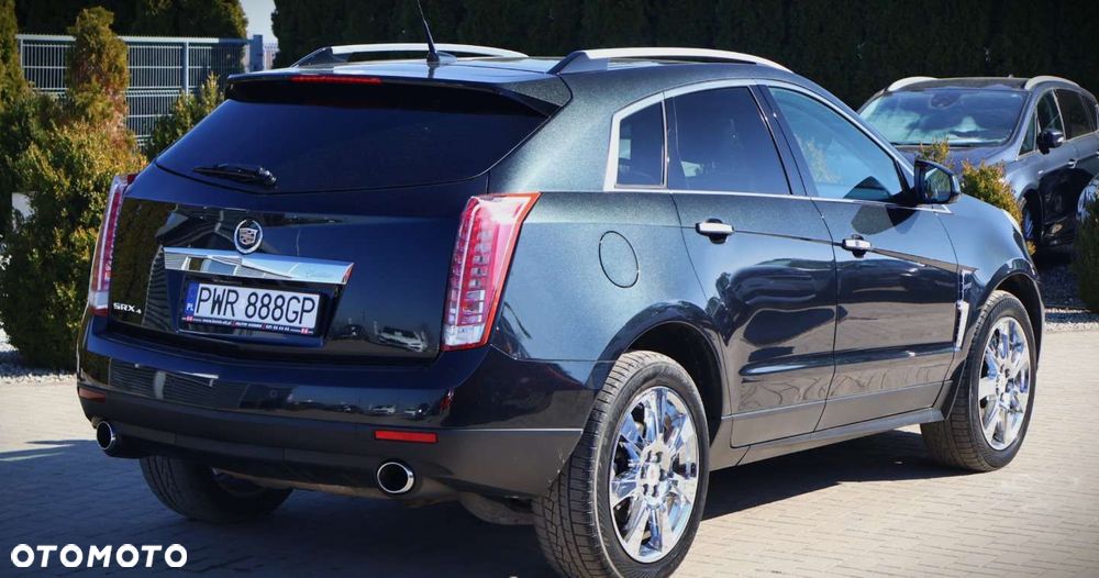 Cadillac SRX - 5