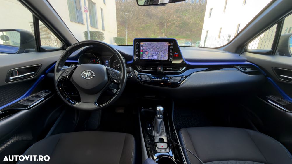 Toyota C-HR 1.8 HEV 140 CP 4x2 CVT Exclusive - 10