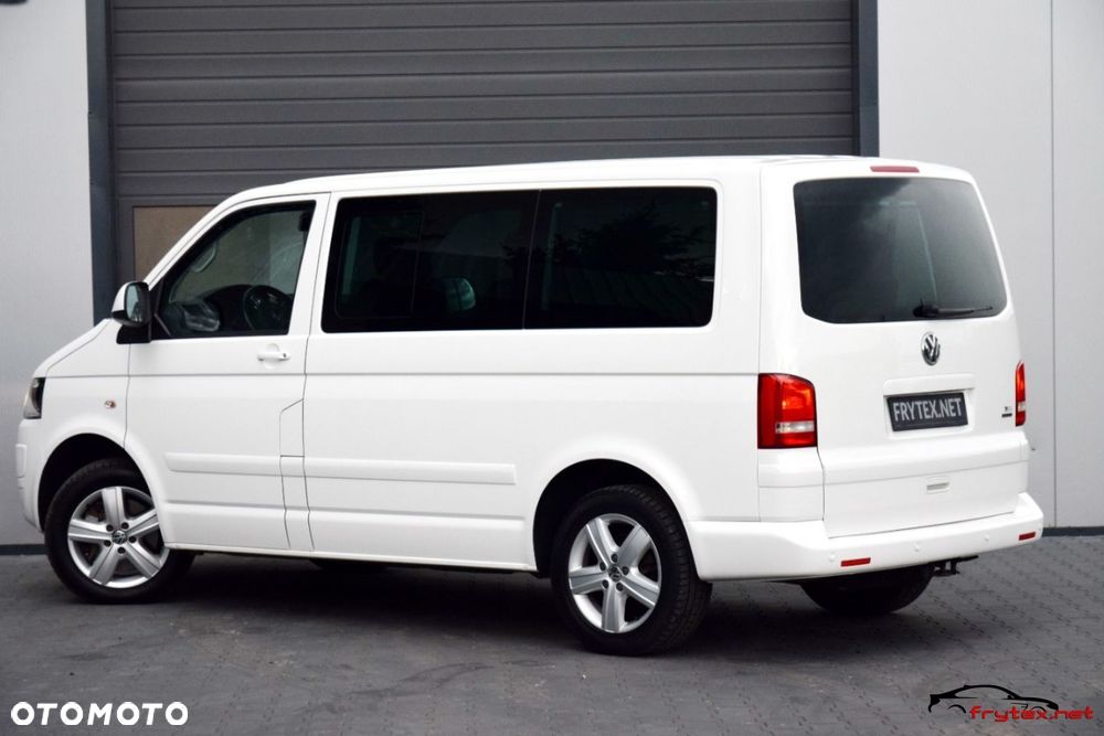 Volkswagen Caravelle - 14