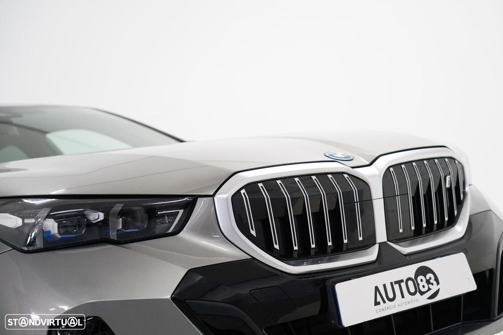 BMW i5 eDrive40 Pack Desportivo M - 22