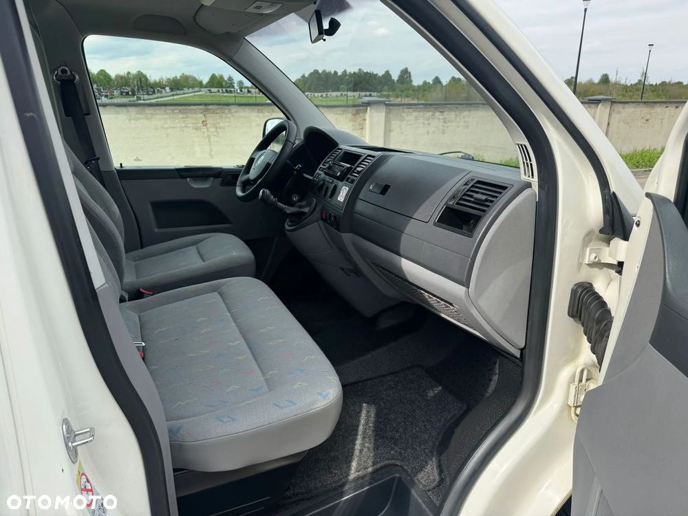 Volkswagen Transporter - 17