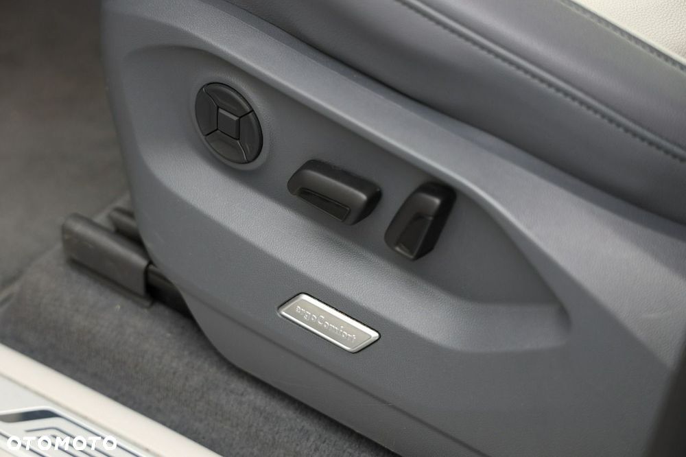 Volkswagen Touareg 3.0 V6 TFSI 4Motion Elegance - 13