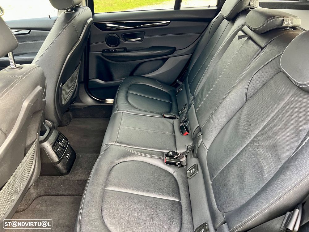 BMW 216 Gran Tourer d 7L Line Luxury Auto - 17