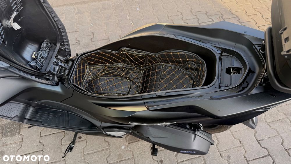 Honda PCX - 8